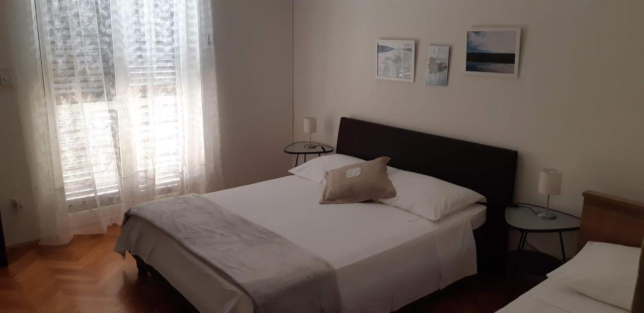Apartments Marzic Pag Town Εξωτερικό φωτογραφία
