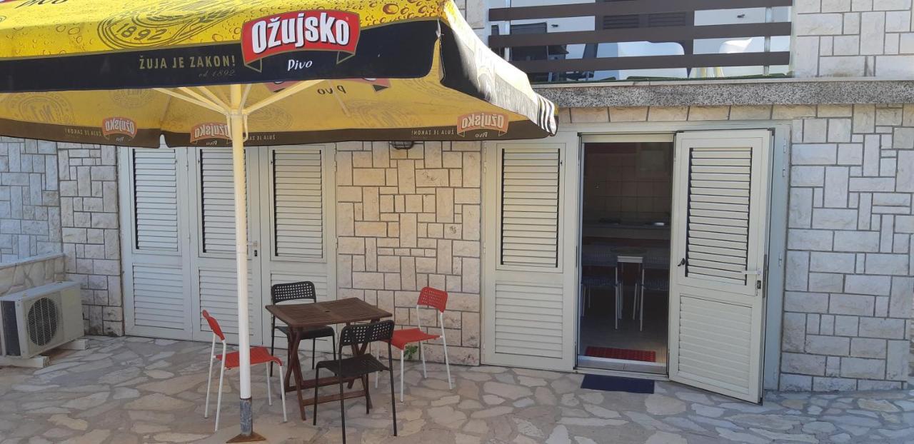 Apartments Marzic Pag Town Εξωτερικό φωτογραφία