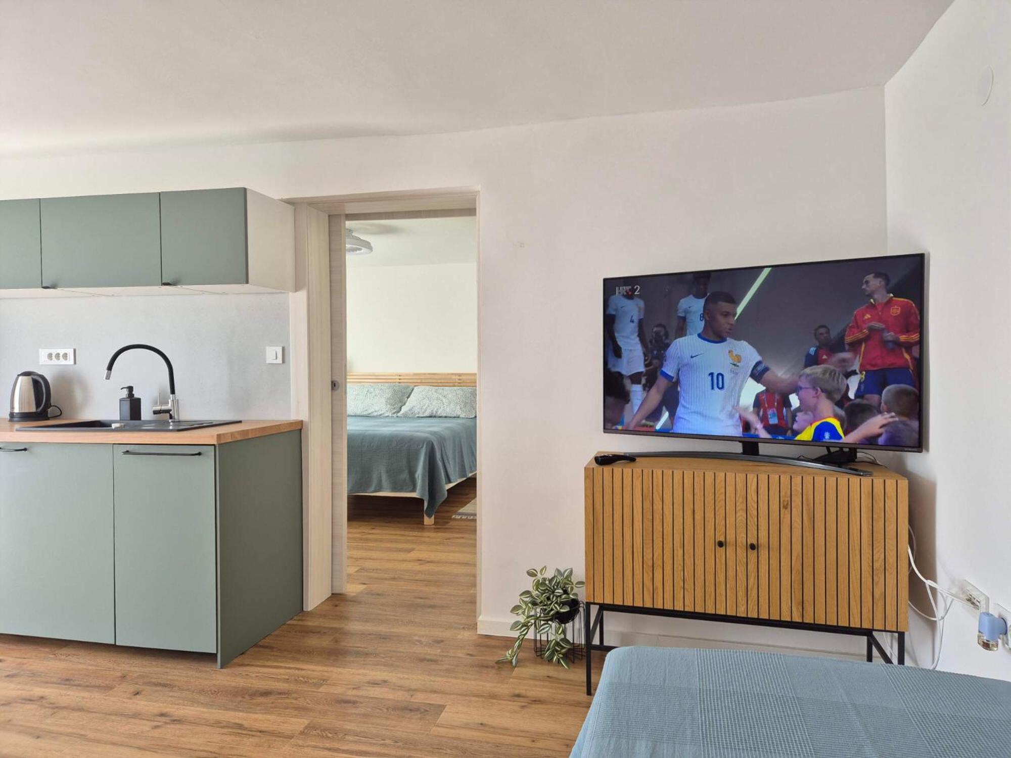 Apartments Marzic Pag Town Εξωτερικό φωτογραφία