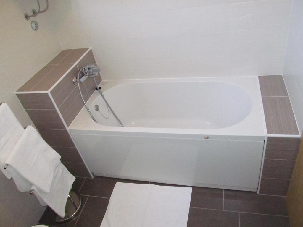 Apartments Marzic Pag Town Εξωτερικό φωτογραφία