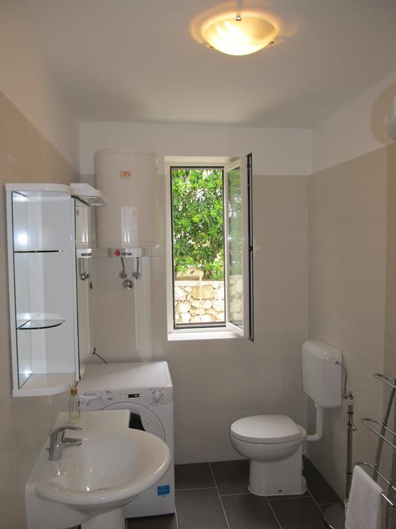 Apartments Marzic Pag Town Εξωτερικό φωτογραφία